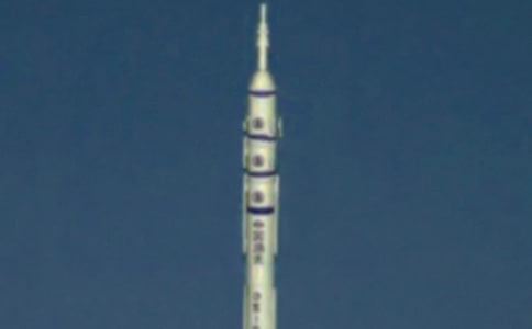 中班科學(xué)活動《小火箭上天》教案