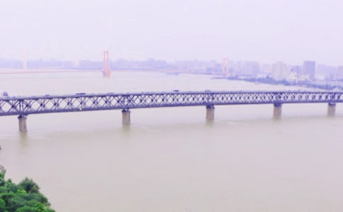 �茑���[�L(zh��ng)��������