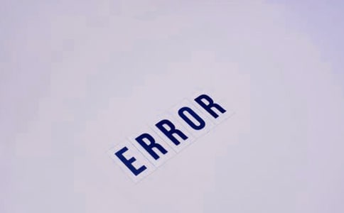 實(shí)用的面對(duì)錯(cuò)誤作文600字四篇