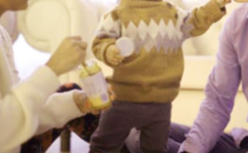 ���м��Lί�T�����Y(ji��)�l(f��)�Ը巶�ģ�ͨ��10ƪ��