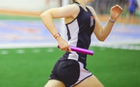 致100米跑加油稿