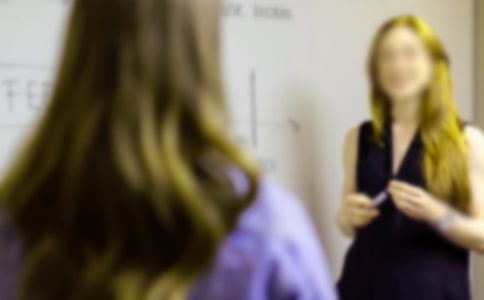 �̎����п�ԇ���Y(ji��)��(hu��)�l(f��)�Ը�