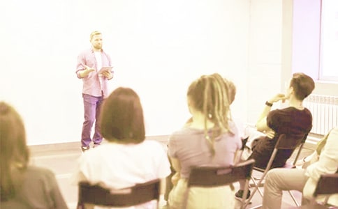 �̌W(xu��)�x����ُ��ͬ��ͨ��10ƪ��