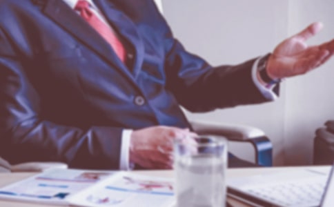 �����I(l��ng)��(d��o)���(hu��)�l(f��)�Ը巶�ģ����x5ƪ��