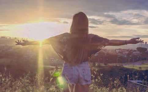 ��(xi��)�o�������I(y��)��Ů�Ժ����ѵ�ٛ(z��ng)�Z(y��)