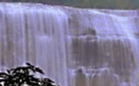 關(guān)于八里溝天河瀑布的作文(精選3篇)