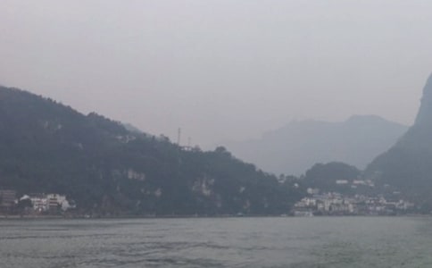 《三峽》的原文及翻譯