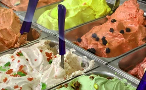 ������˳���������700��