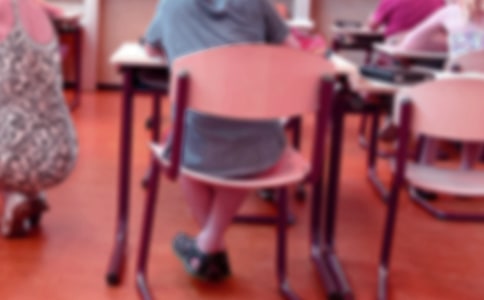 讀萬卷書迎新學(xué)期黑板報