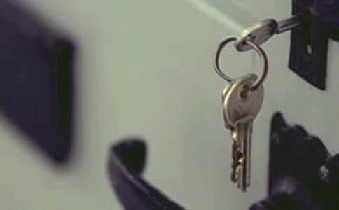 安徒生童話《開門的鑰匙》